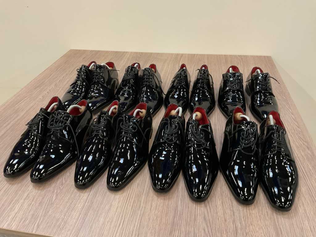 Giorgio Pair of patent leather shoes (size 45) (8x)