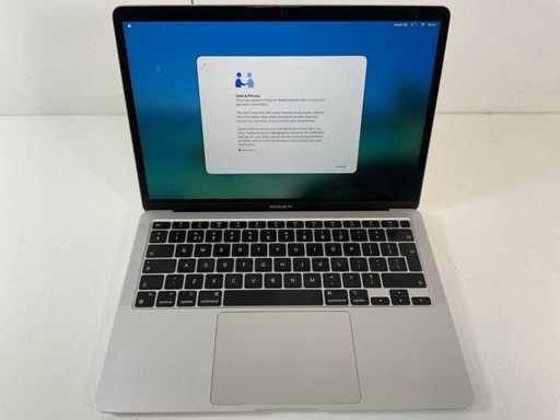 Apple MacBook Air 13,3", Apple M1, 8 GB RAM, 251 GB SSD