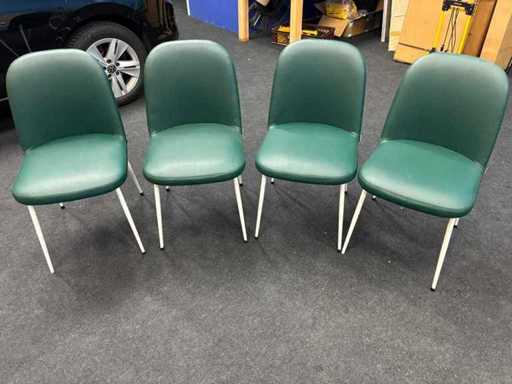 4 nieuwe groene leren stoelen