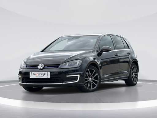 Volkswagen Golf 1.4 TSI GTE 2015 | HZ-258-D