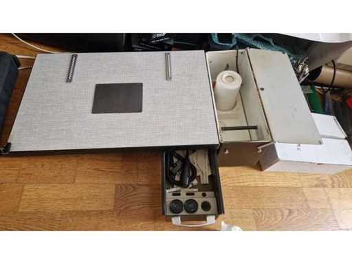 Haag-Streit - Instruments d'opticien