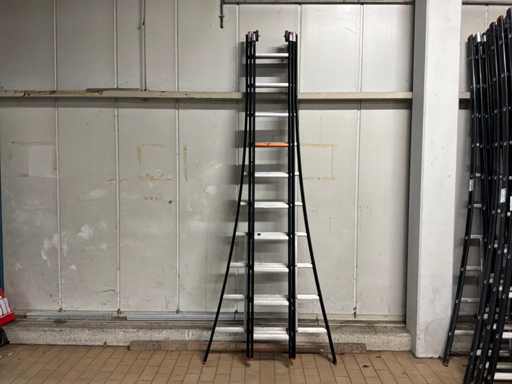 Altrex dreiteilige Leiter