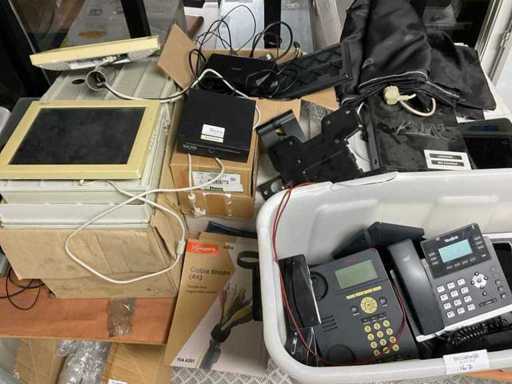 Partia artykułów biurowych