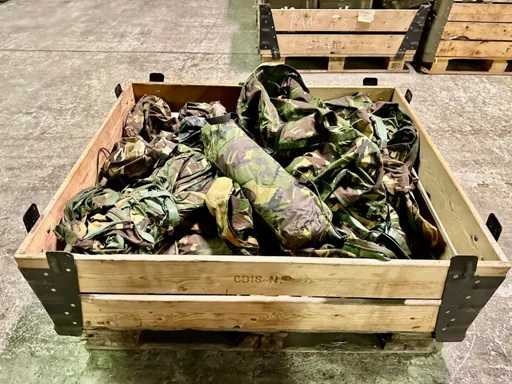 Lot de gen?i de cort cu model de camuflaj