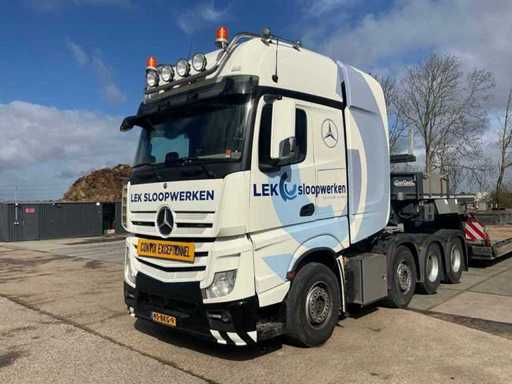 2017 Mercedes-Benz Actros Truck (C)