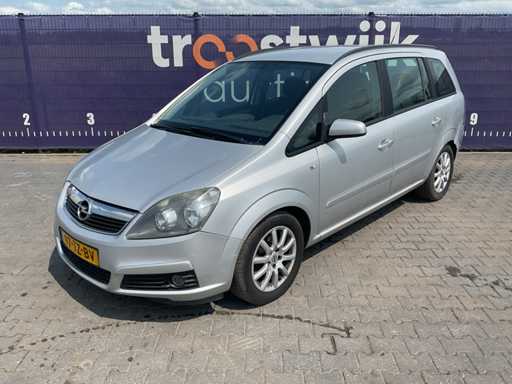 2007 - Opel - Zafira - 2.2 Temptation - Personenauto
