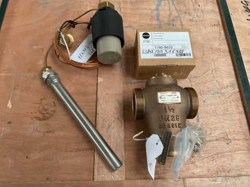 Controlador de temperatura SAMSON Tipo 43-6 DN 40 25-79 C