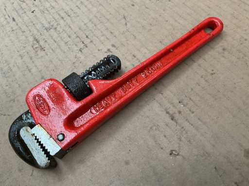 MCC 250mm Pipe Wrench