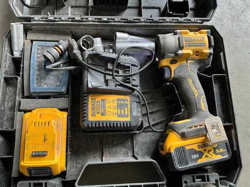 Dewalt DCF 922 battery impact wrench