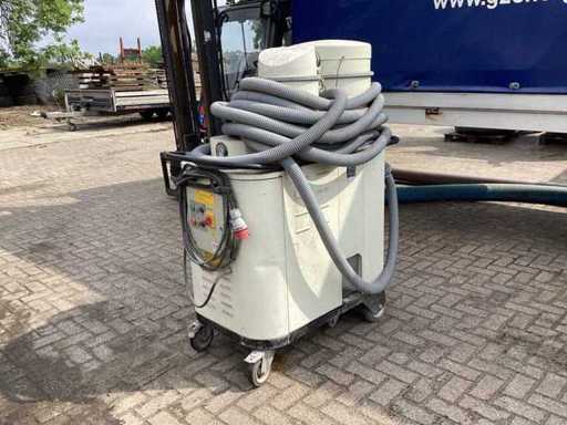 2004 CFM 3308 Z22 Industriële stofzuiger