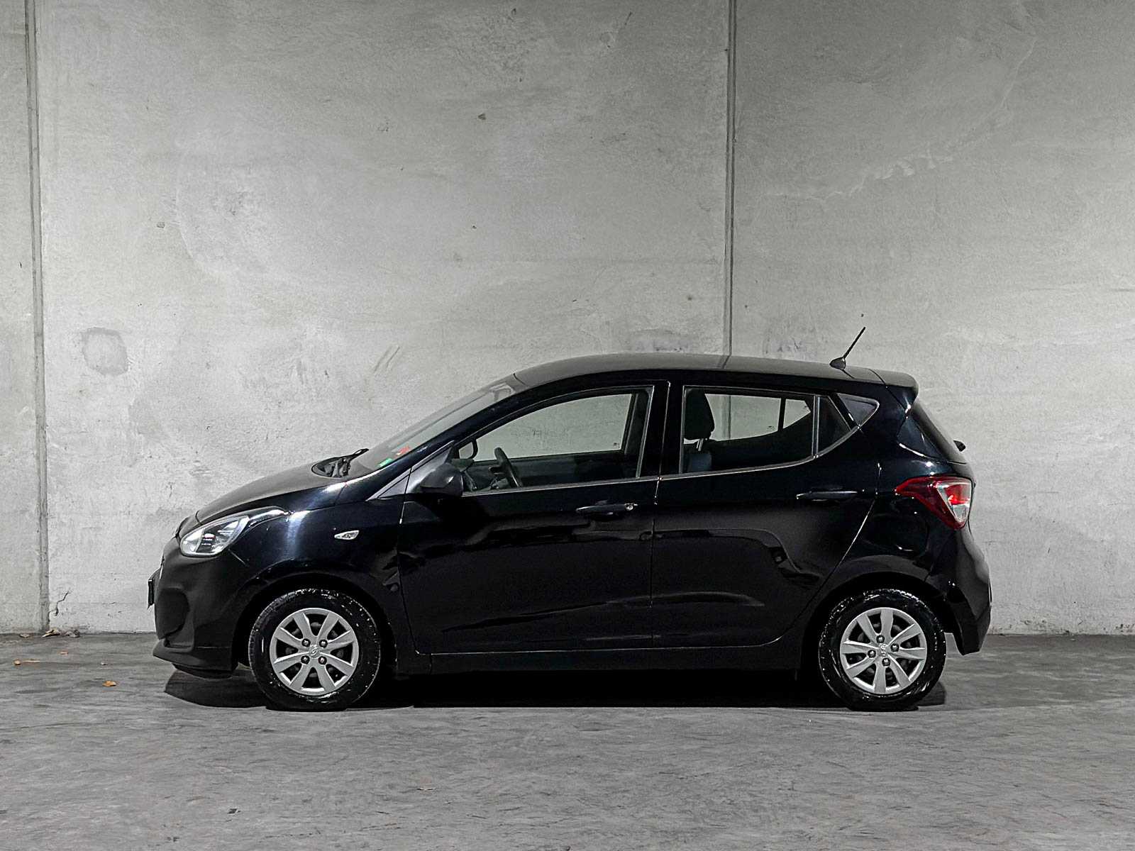 Hyundai i10 1.0i i-Motion 67pk 2018 (Origineel-NL), PX-587-K