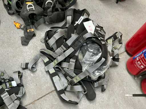 Fall arrest harness (5x)