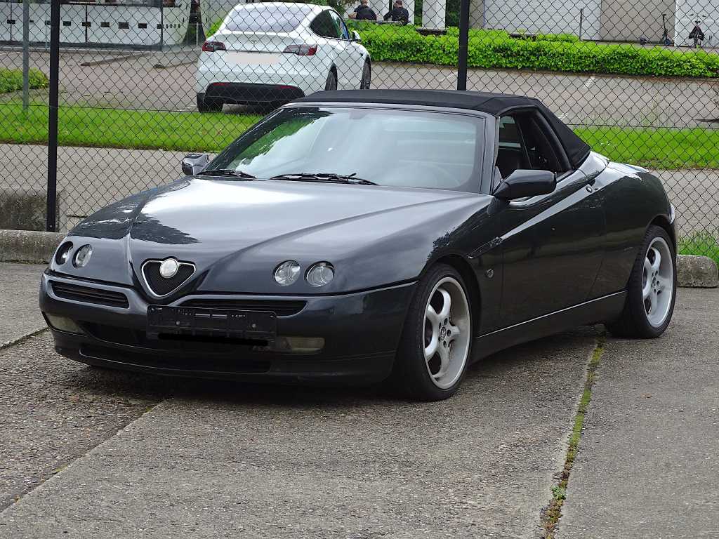 Alfa Romeo Spider 2.0 TS (project-basis)
