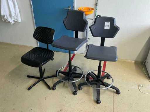 Work chairs + refrigerator