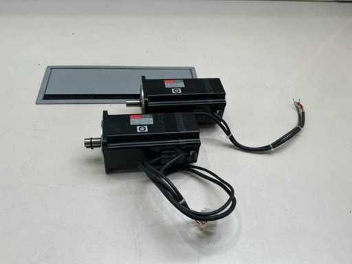 Sanyo Denki P50B08100HXS7H Servomotore (2x)