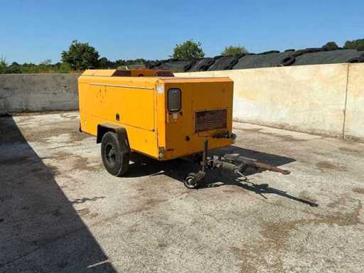 1997 Ingersoll-Rand VHP400WCAT Getrokken Luchtcompressor