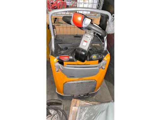 Still - EXU-SF 20 - 2015 - Electric Ant