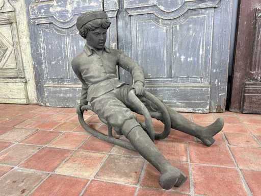 Authentischer Skulpturenschlitten