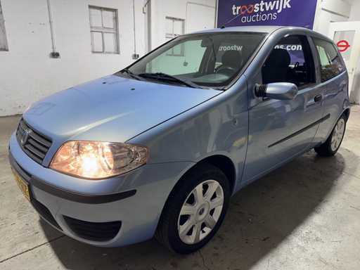 Fiat - Punto - 1.4-16V Young - 45-SB-HZ