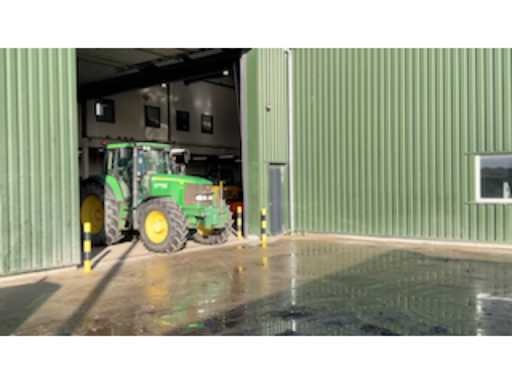 31c2cf26-efd5-4422-bcab-640b7519cc60.mp4