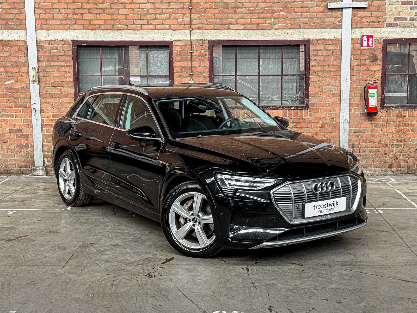 Audi e-tron 50 Quattro Business Edition 71 kWh 313pk 2020, K-422-JJ