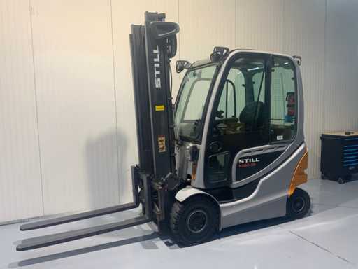 Still RX60-25 Forklift, battery 2023, hour reading 3898, blue spot