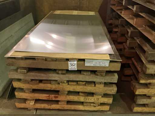 Batch of various metal sheet material