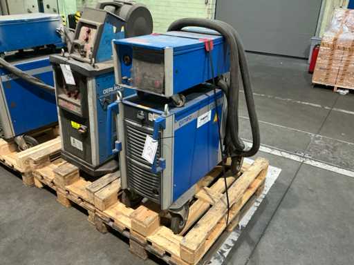 CLOOS - Qineo Tronic 450 - Saldatrice a gas protetta con custodia trainafilo