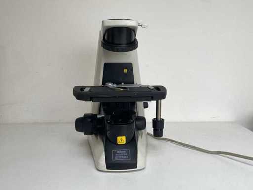Nikon - Microscop Nikon E200
