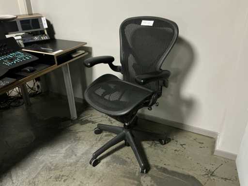 Krzes?o biurowe Herman Miller