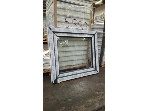 2 PVC DRAAI- KIEPRAAM - WIT BINNENZIJDE - ANTRACIET BUITENZIJDE