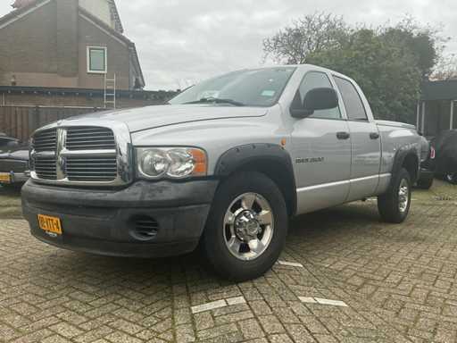 2004 Dodge RAM 2500 5.7 V8 02-VTT-4