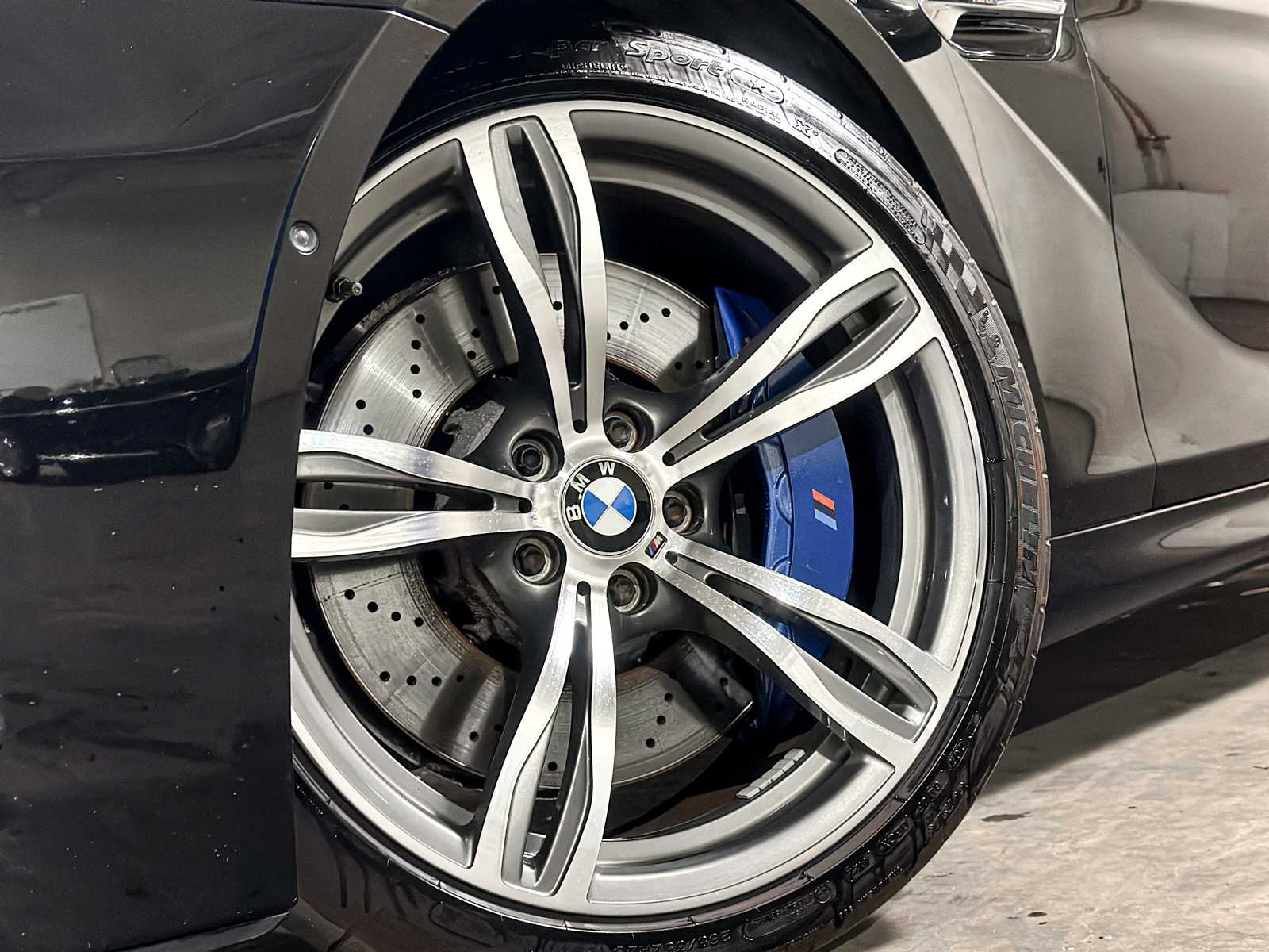 BMW M6 Gran Coupé 4.4 V8 bi-turbo 6-serie 560pk 2018, G-024-KR