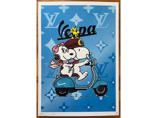 DEATH NYC: Vuitton Snoopy Vespa 84/100