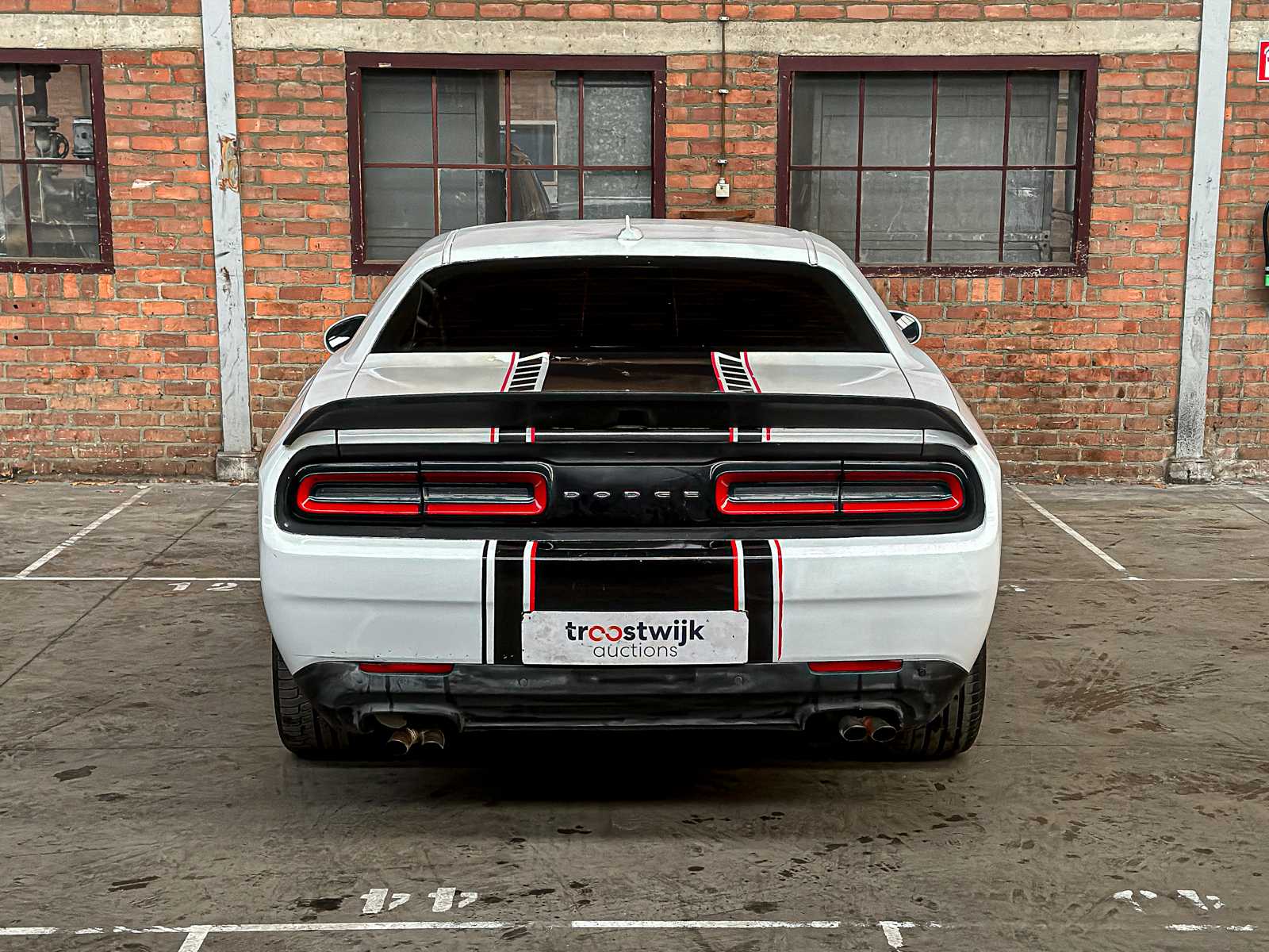 Dodge Challenger SXT 3.6 V6 305PK 2016