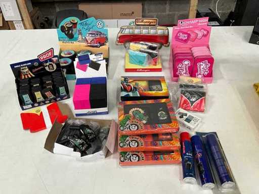 Viele verschiedene Rauchprodukte mischen