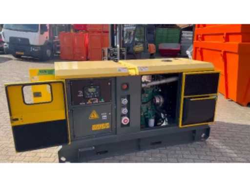 28a8acc6-7f79-41b7-a1c1-d43e3099aac4.mp4