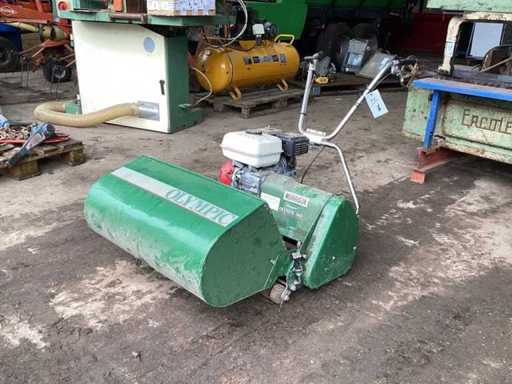 Mașini de tuns iarba Morrison Olympic 660