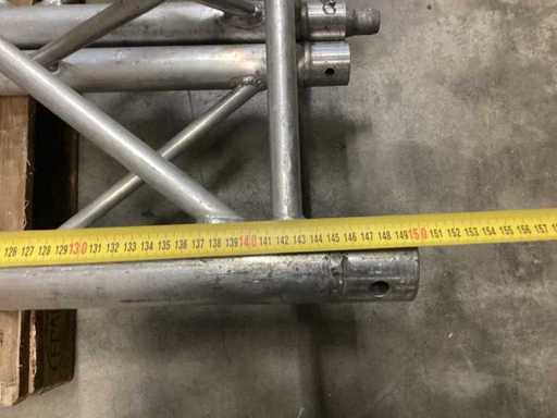 F34 4-Punkt 1,5m Aluminiumtraverse (2x) Global Truss, teilweise mit Verbindern