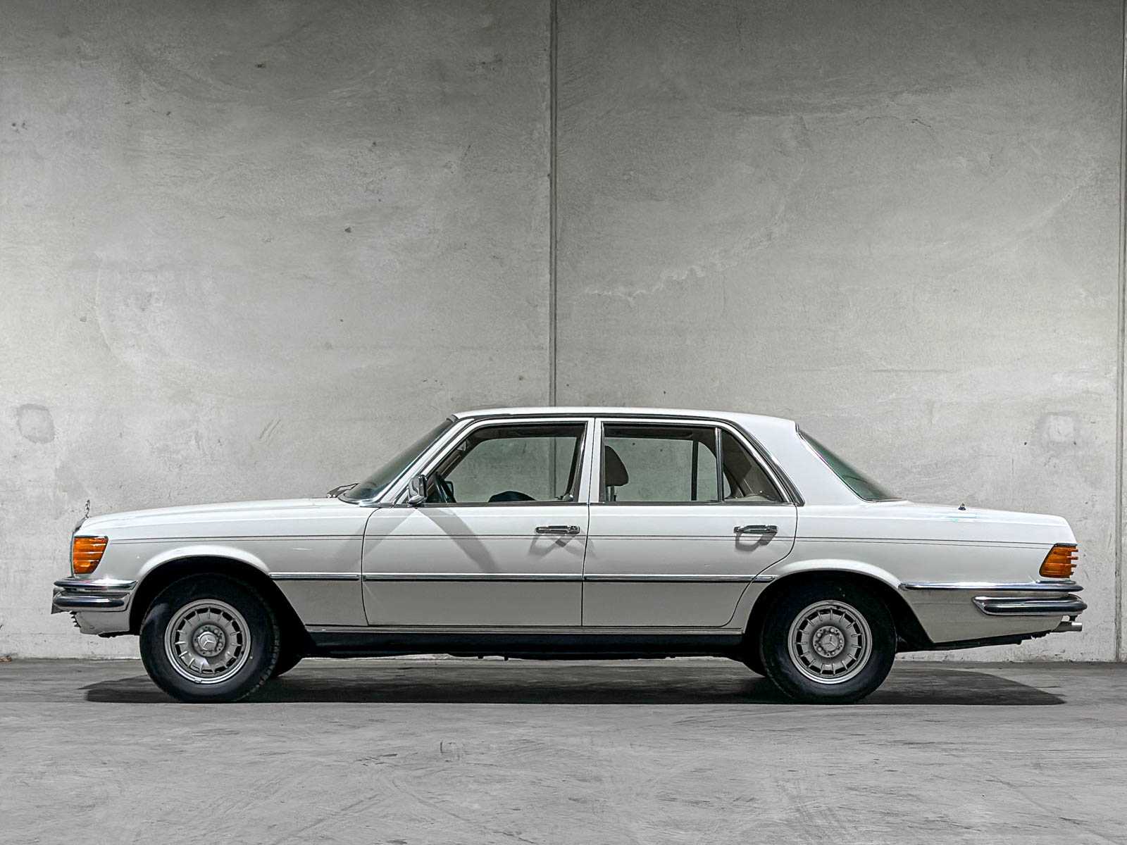 Mercedes-Benz 280 S 2.7 156pk 1977 S-klasse, 18-YB-40
