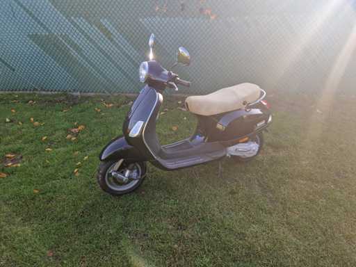 2006 Vespa C38 Brommer