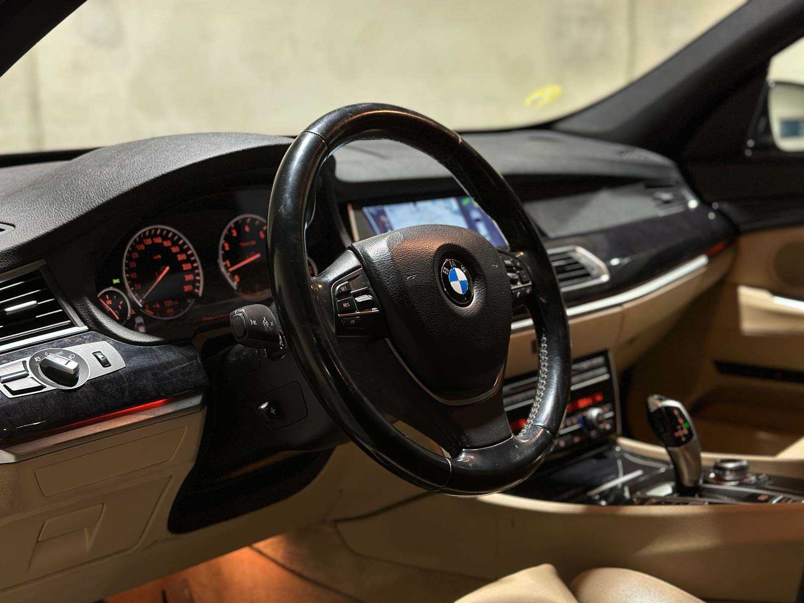 BMW 535i Gran Turismo High Executive 306pk 2010 (Origineel-NL) 5-serie F07, 83-KTP-2