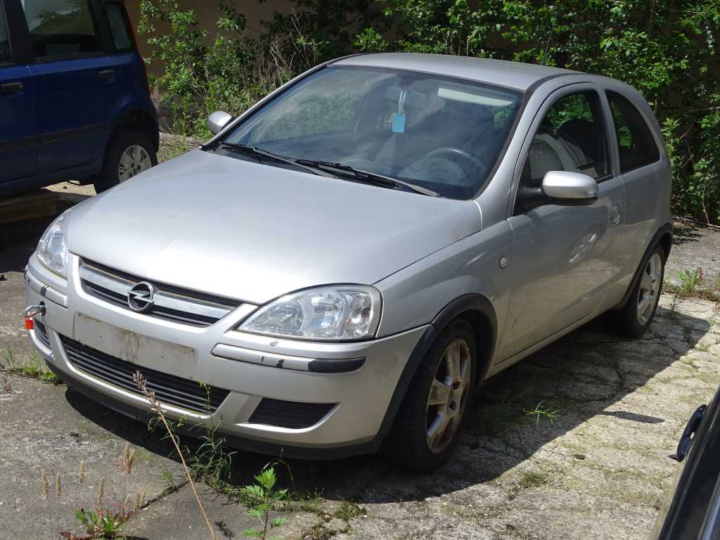 Opel Corsa 1.2 (project-based)