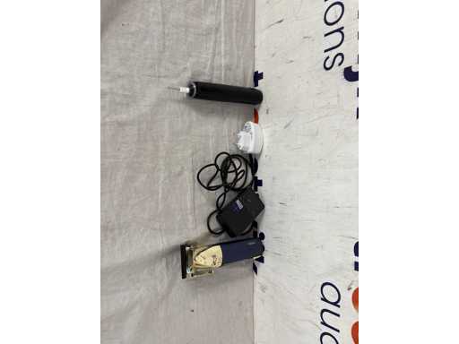 BaByliss – Tagliacapelli | Oral-B – Spazzolino da denti elettrico | Microsoft Surface Go – Caricatore