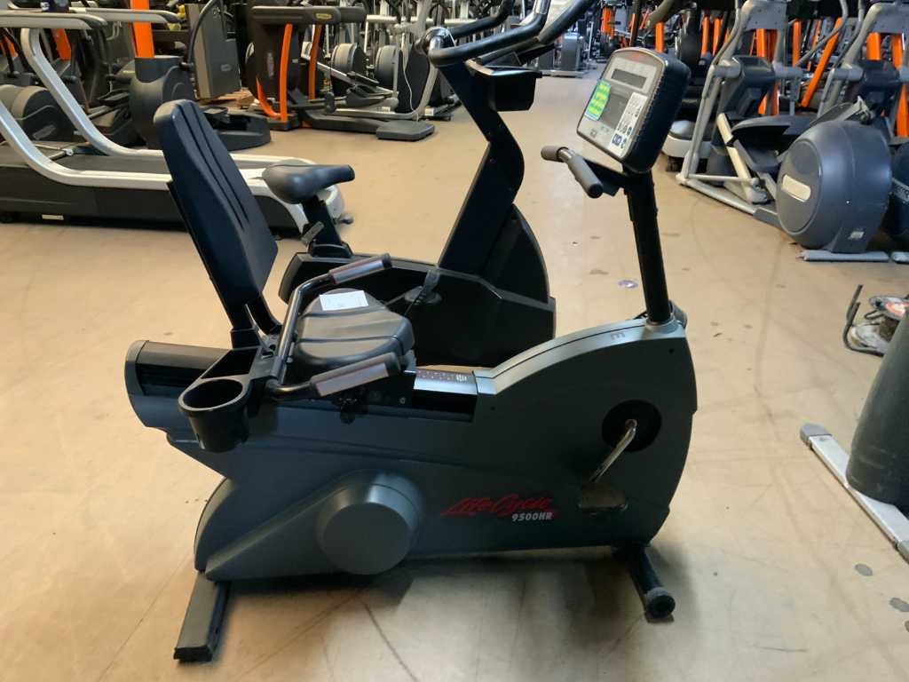 Life fitness 9500hr recumbent hot sale bike