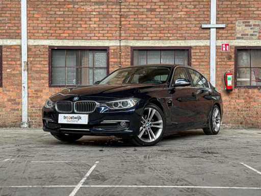 BMW 320i EfficientDynamics Edition Upgrade Edition 170hp 2013 (Original-NL) seria 3, 1-SLL-03