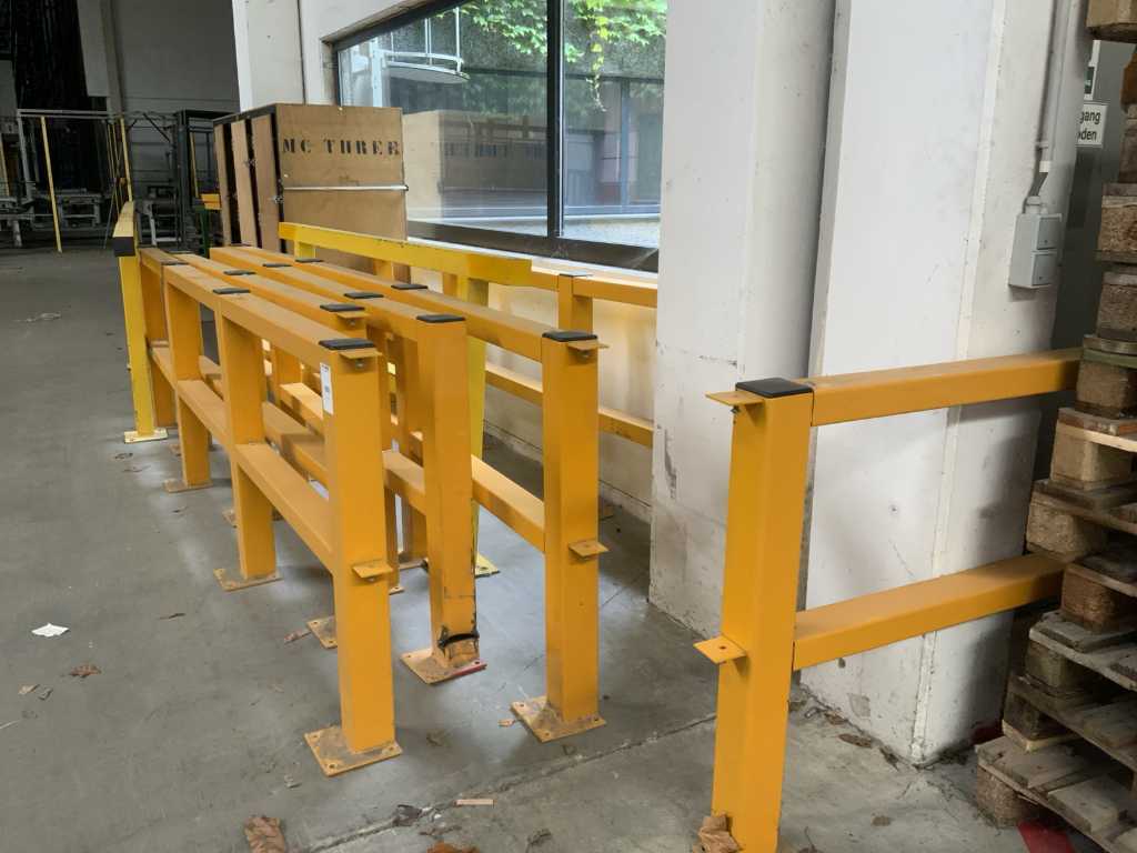 Workshop railing