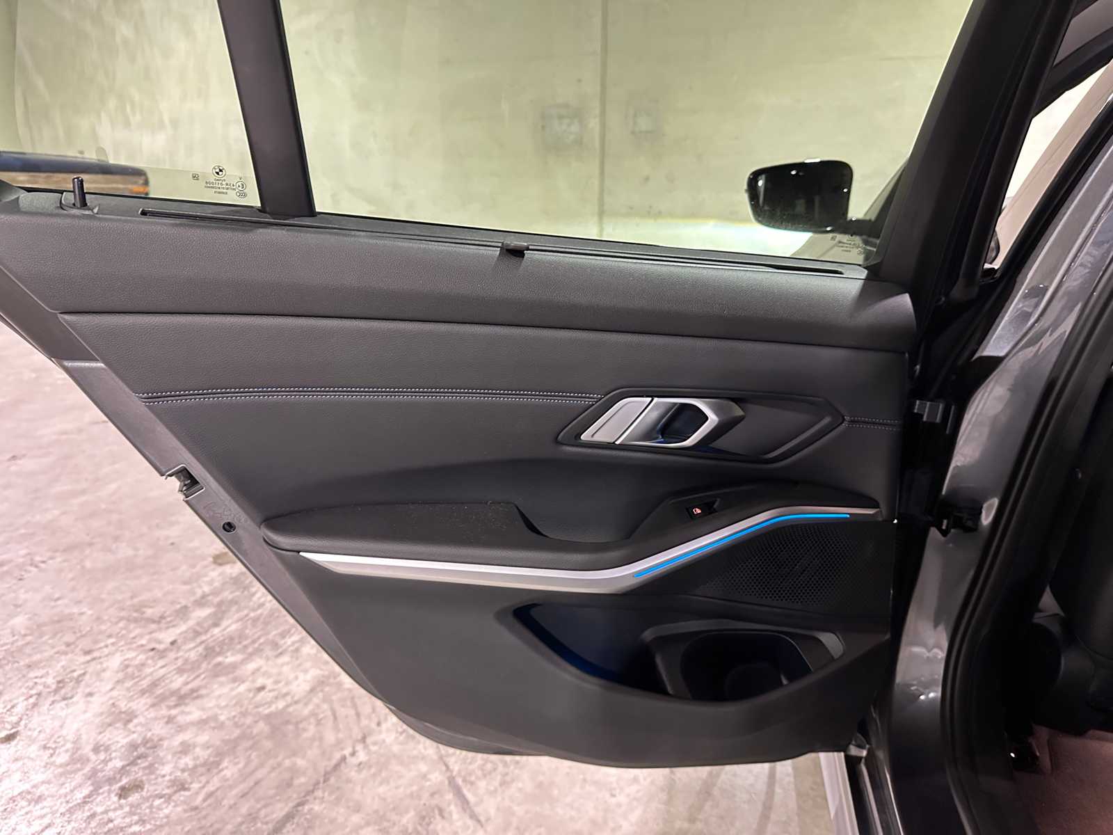 BMW 330e Touring M-Sport Business Edition Plus 184hp 2022 3-series G21, X-990-TH 