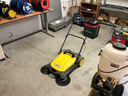 Kärcher Veegmachine
