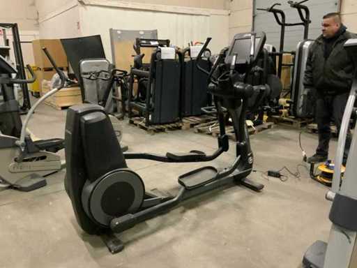 Life Fitness 95X découvrez un elliptique elliptique de cross trainer
